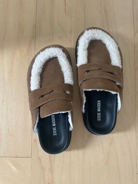 Steve Madden Faux-Shearling Clog Slides